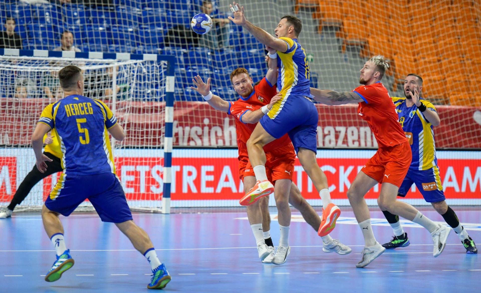 Česko – Bosna a Hercegovina 30:18. Češi položili základy k výhře v prvním poločase