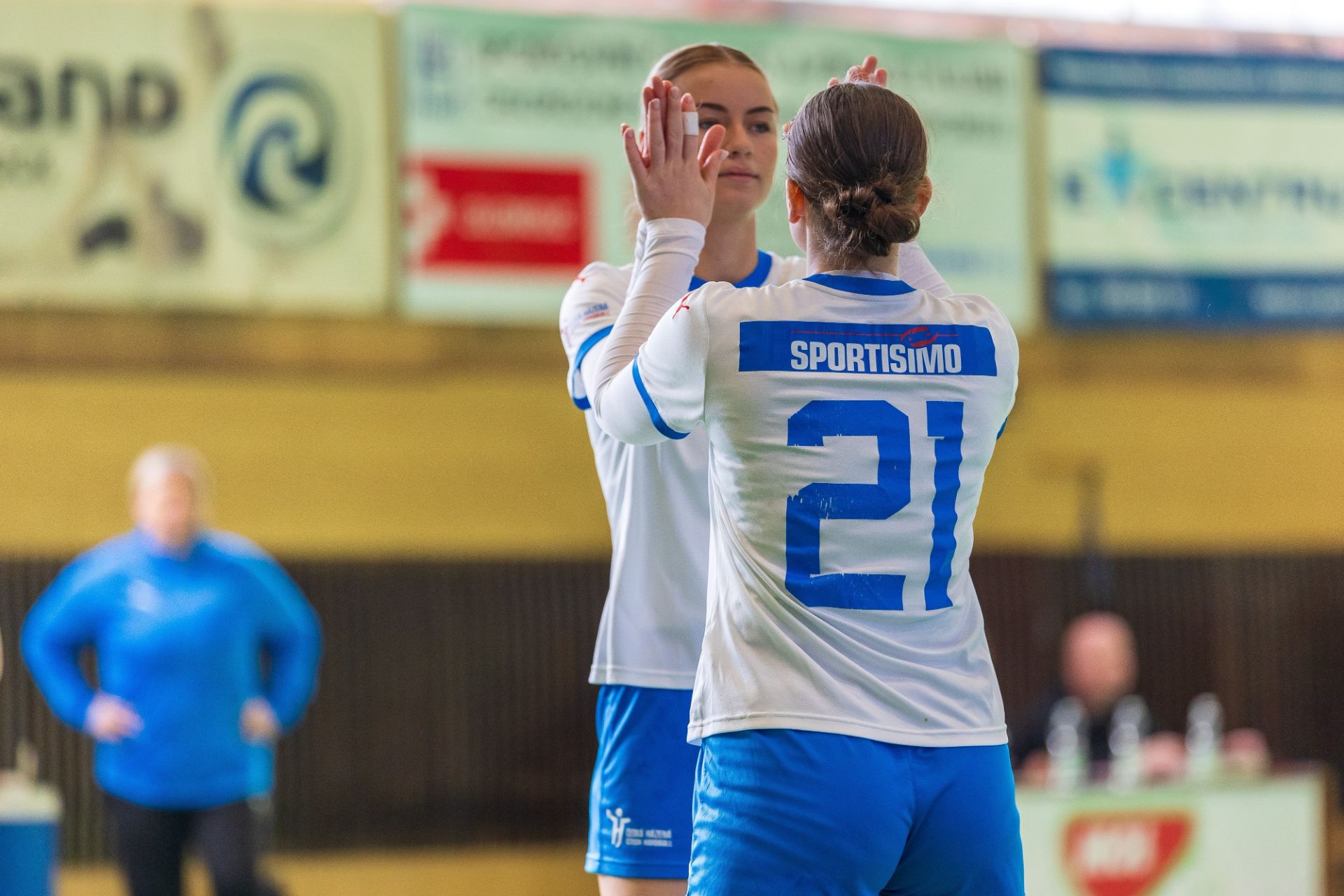 Dorostenky v Hostivicích a ve Slaném poměřily síly se Švýcarskem